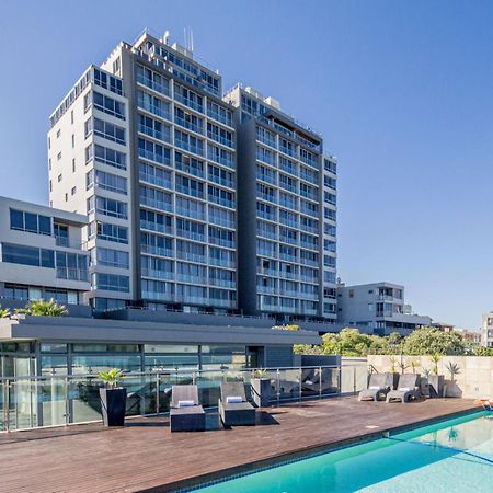 Infinity Self Catering Apartments Bloubergstrand Esterno foto