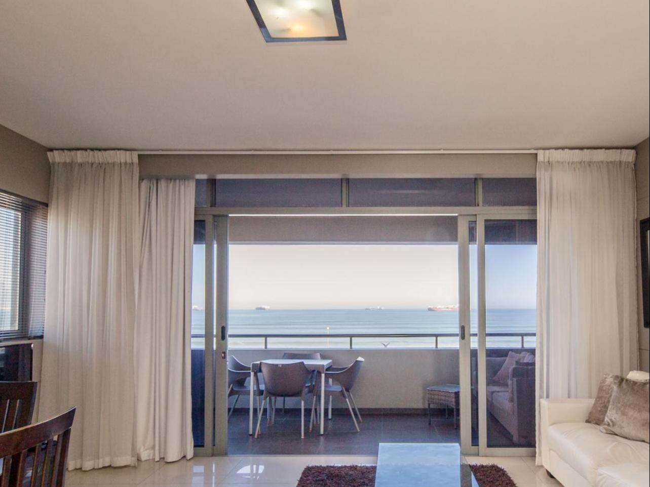 Infinity Self Catering Apartments Bloubergstrand Esterno foto